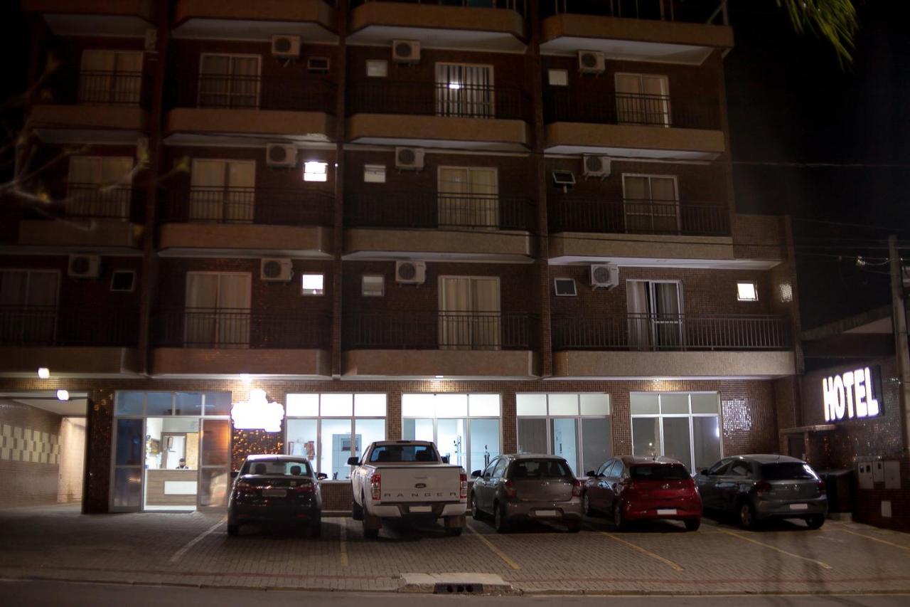 Royal Trip Hotel Guarapuava Kültér fotó